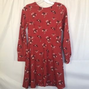 LOFT Maroon Size OO Petite Midi Dress Floral print